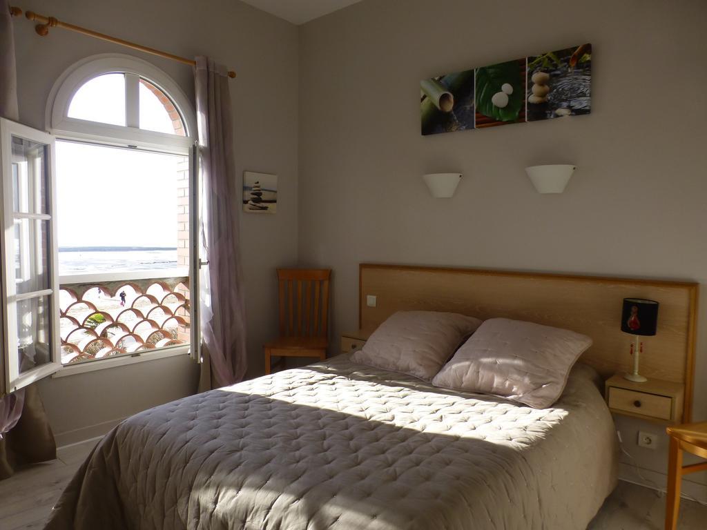 Appartement 43 M2 Front De Mer 3 Cles Vacances Ла-Транш-сюр-Мер Номер фото